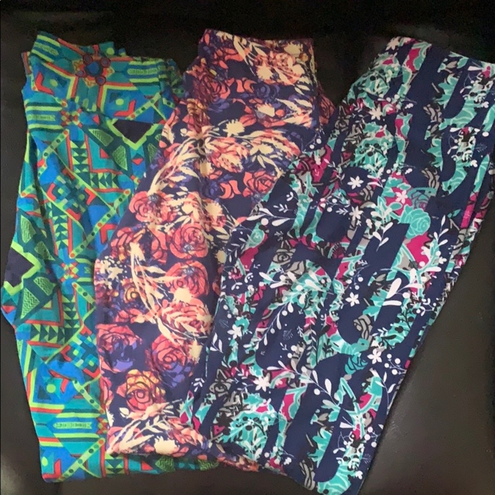 Lulularoe legging bundle one size - Picture 1 of 7